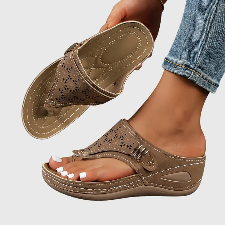 Amelia | Dames instap platte sandalen