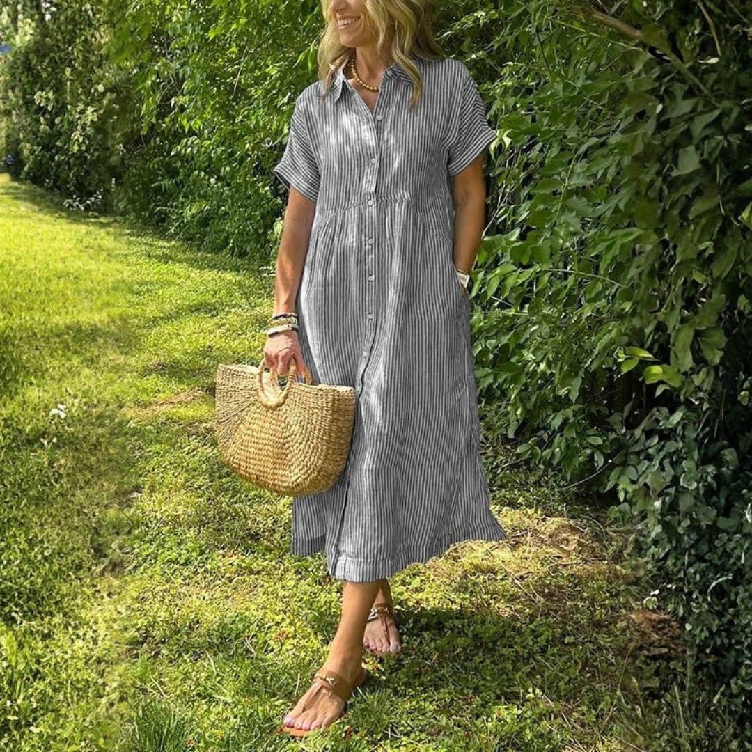 Eileen | Dames Gestreepte Midi Jurk Met Knoopsluiting Aan De Voorkant