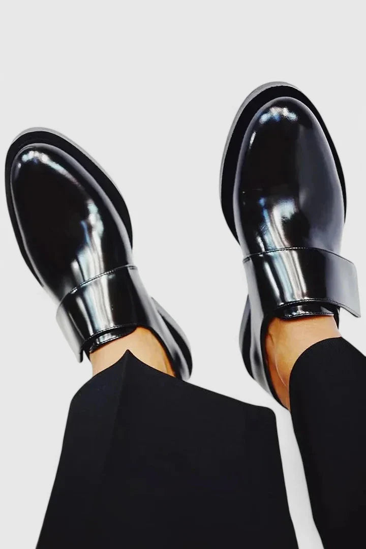 Gabriella | Dames Slip-On Schoenen met Strakke Stijl