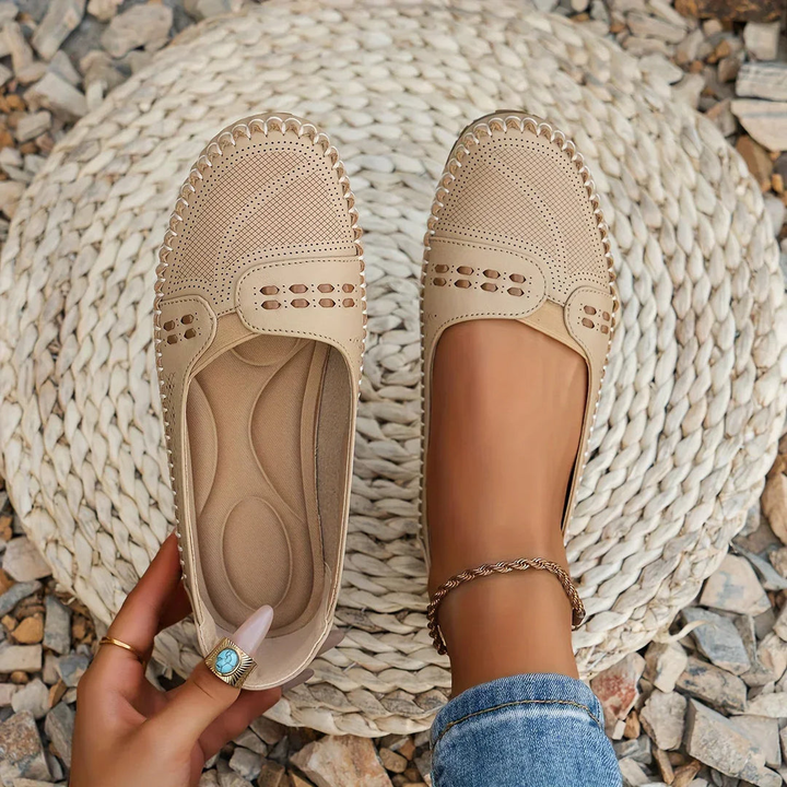 Ember | Dames Geperforeerde Comfortabele Instap Loafers