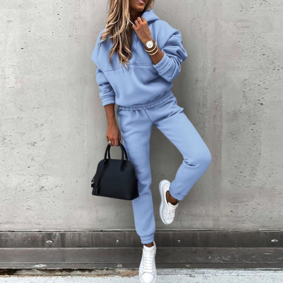 Nora | Dames Minimalistische Comfort Fit Tracksuit Set