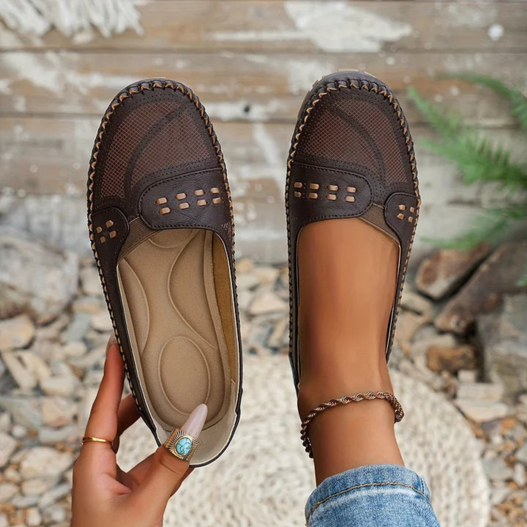 Ember | Dames Geperforeerde Comfortabele Instap Loafers
