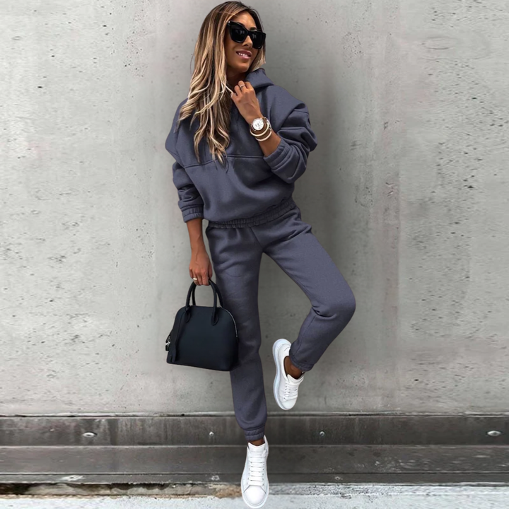 Nora | Dames Minimalistische Comfort Fit Tracksuit Set