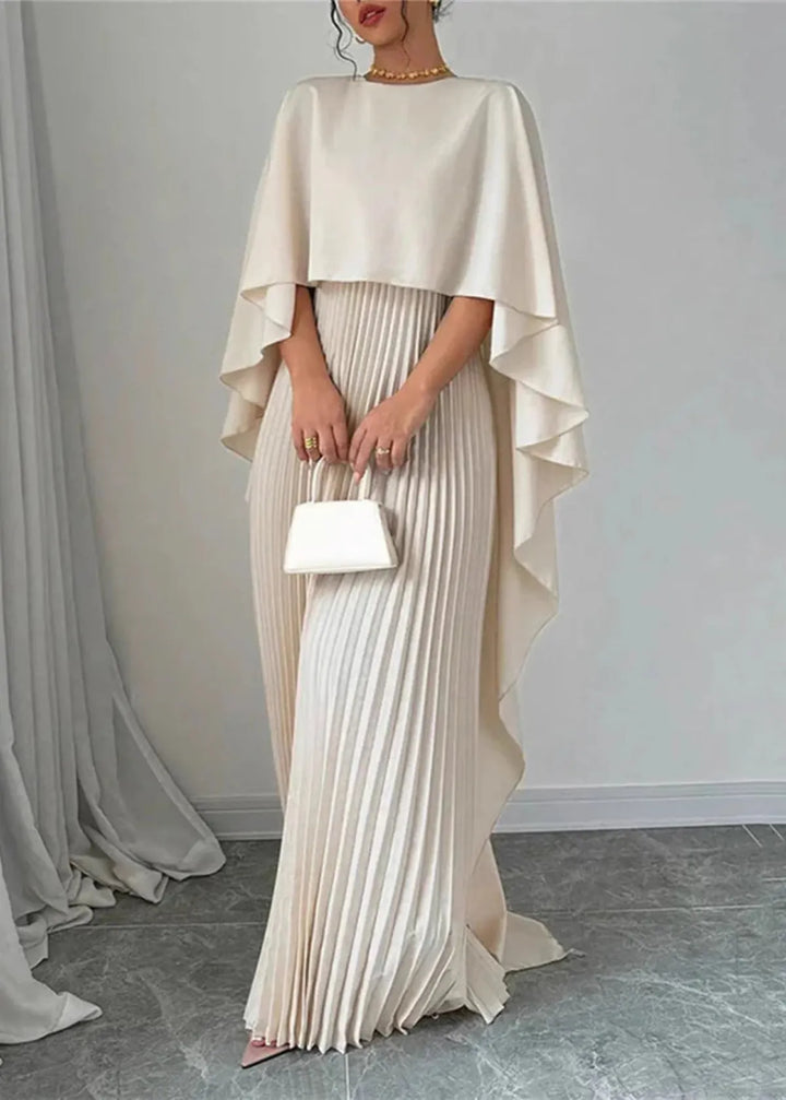 Alicia | Dames Geplooide Cape Maxi Jurk Voor Bruiloftsgasten