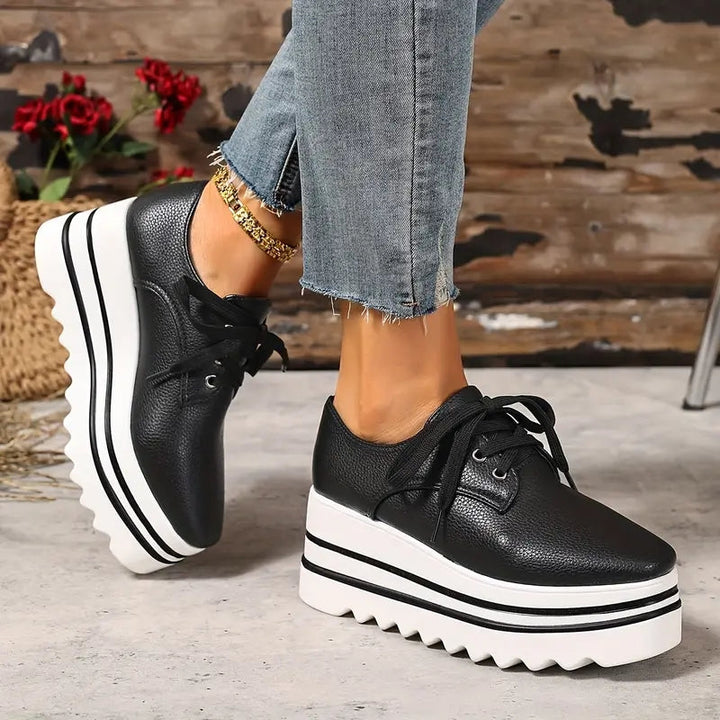 Emma | Dames Plateau Lace-Up Sneakers