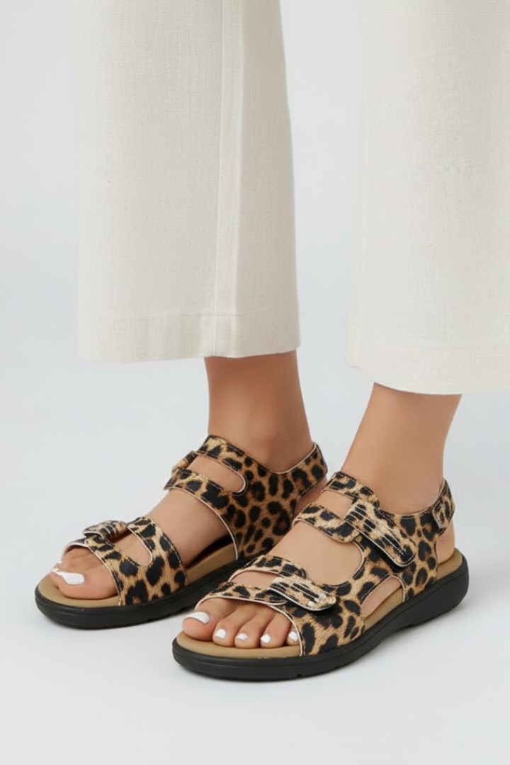 Daphne | Dames Sandalen met Hak en Meerdere Bandjes Over de Tenen