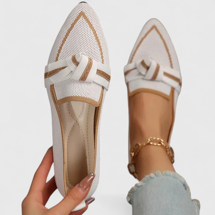 Bailey | Dames orthopedische loafers met puntige neus en knoopdetail