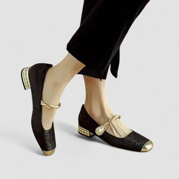 Riley | Dames schoenen met banddetail en lage hak