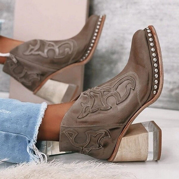 Dames Geborduurde Western Enkellaars Blokhak Klinknagel - Texan Brown
