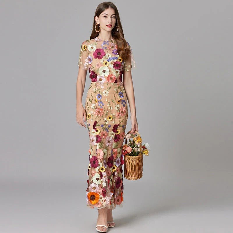 Dames Mouwloze 3D Bloemen Appliqué Transparante Mesh Maxi Jurk - Beige