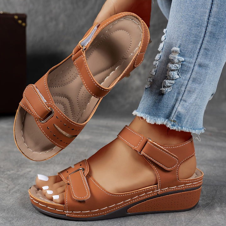 Dames Orthopedische Klittenband Sleehak Sandalen - Bruin