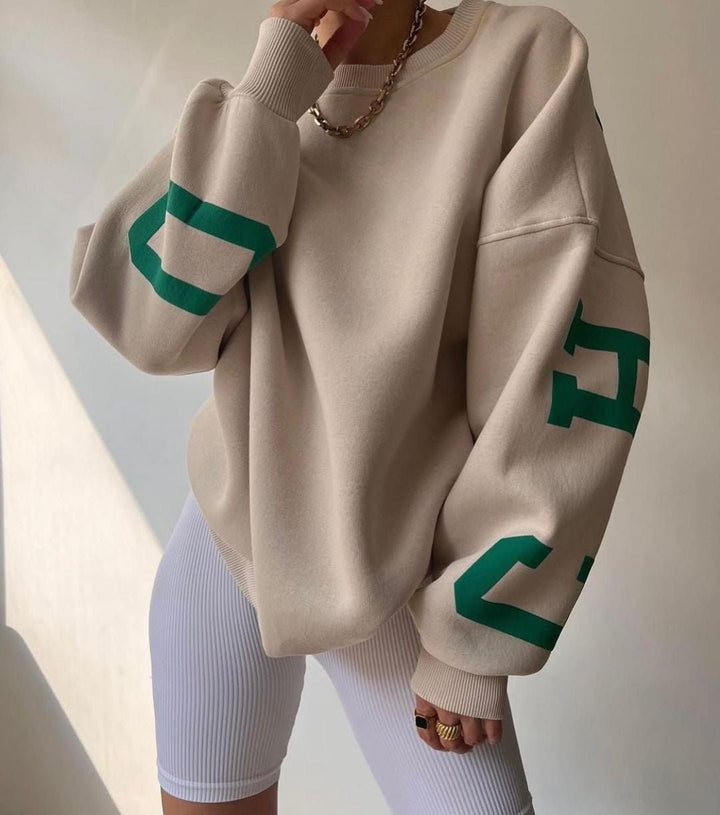 Dames Oversized Varsity-Print Fleece Crewneck Sweater - Khaki