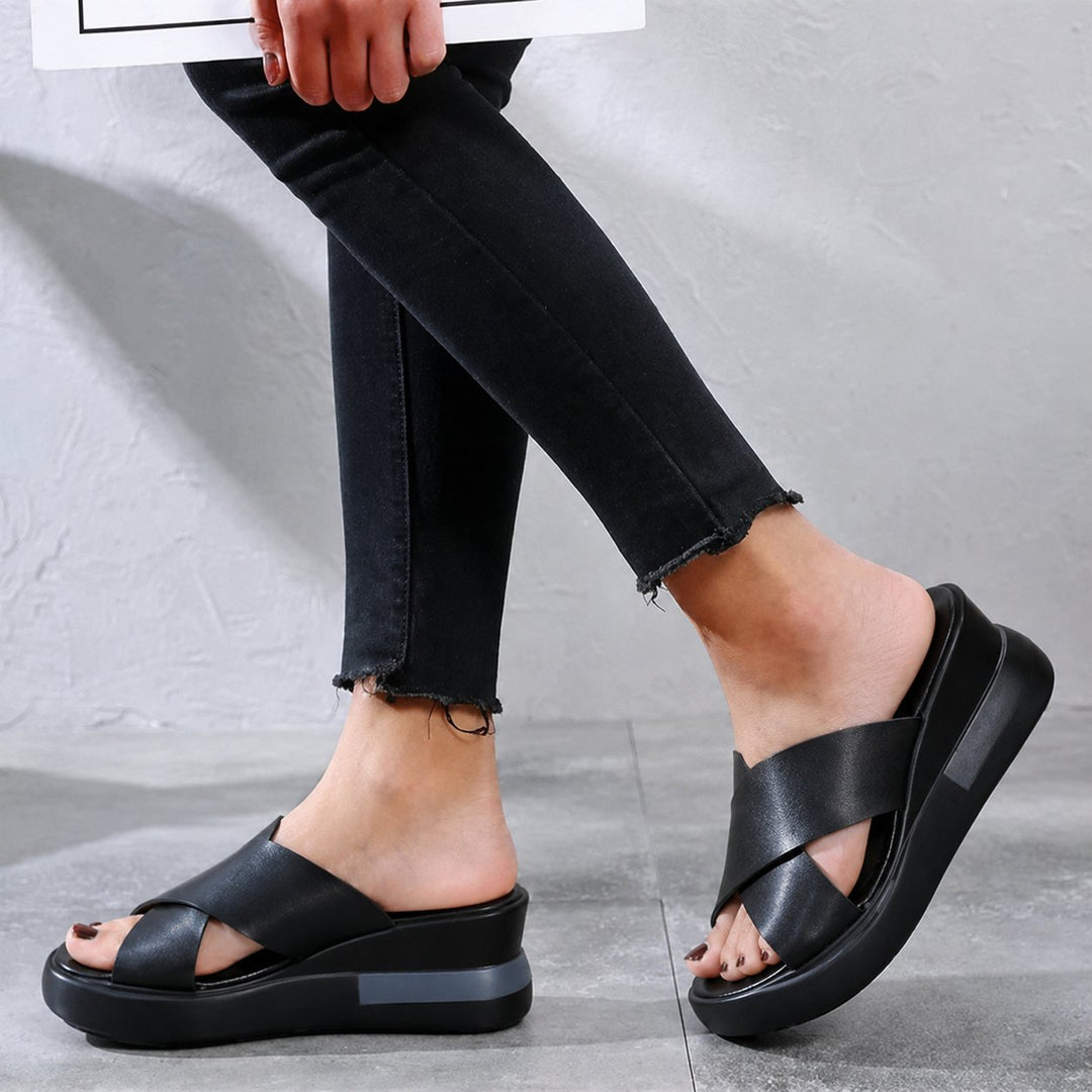 Dames Platte Gekruiste Bandjes Comfort Sandalen - Black