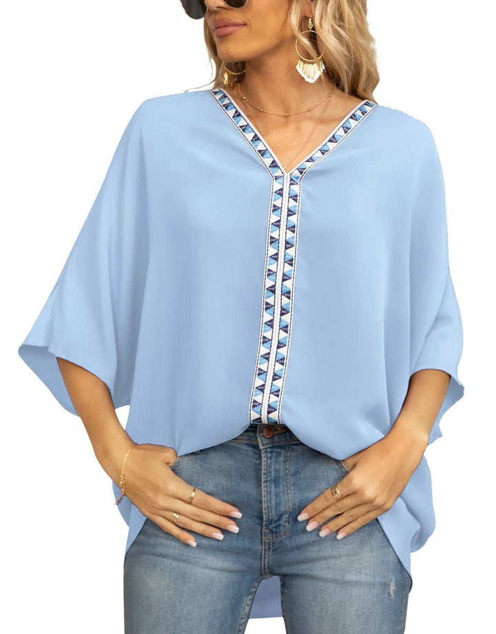 Dames Wijdvallende V-hals Tunic Geometrische Borduurrand - Lichtblauw