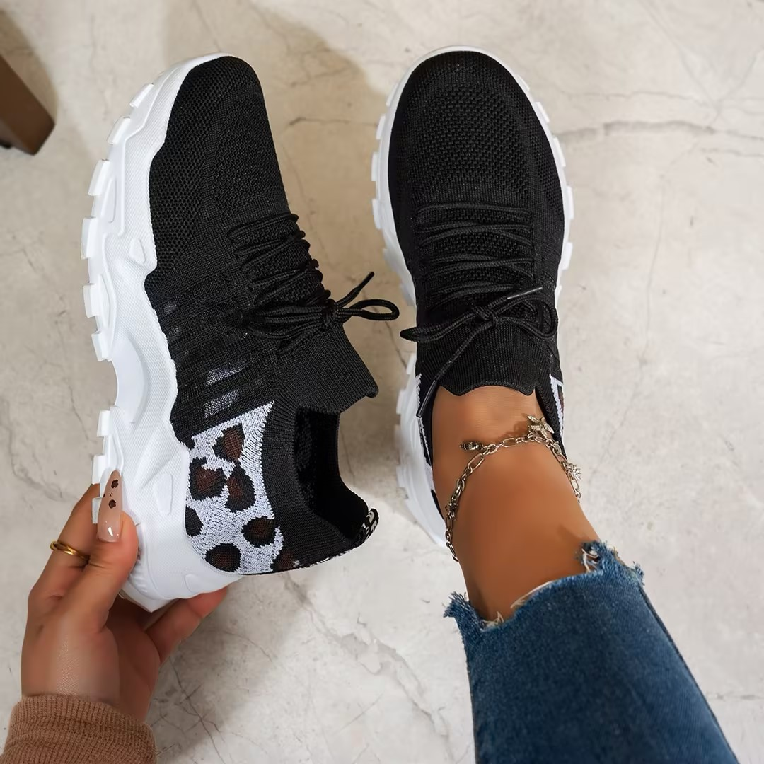 June | Dames Chunky Gebreide Hardloopsneakers