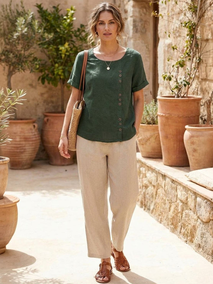 Amelia | Dames Linnen Blouse Met Ronde Hals En Knoopsluiting