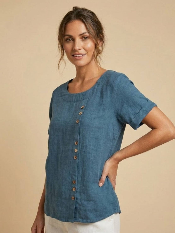 Amelia | Dames Linnen Blouse Met Ronde Hals En Knoopsluiting