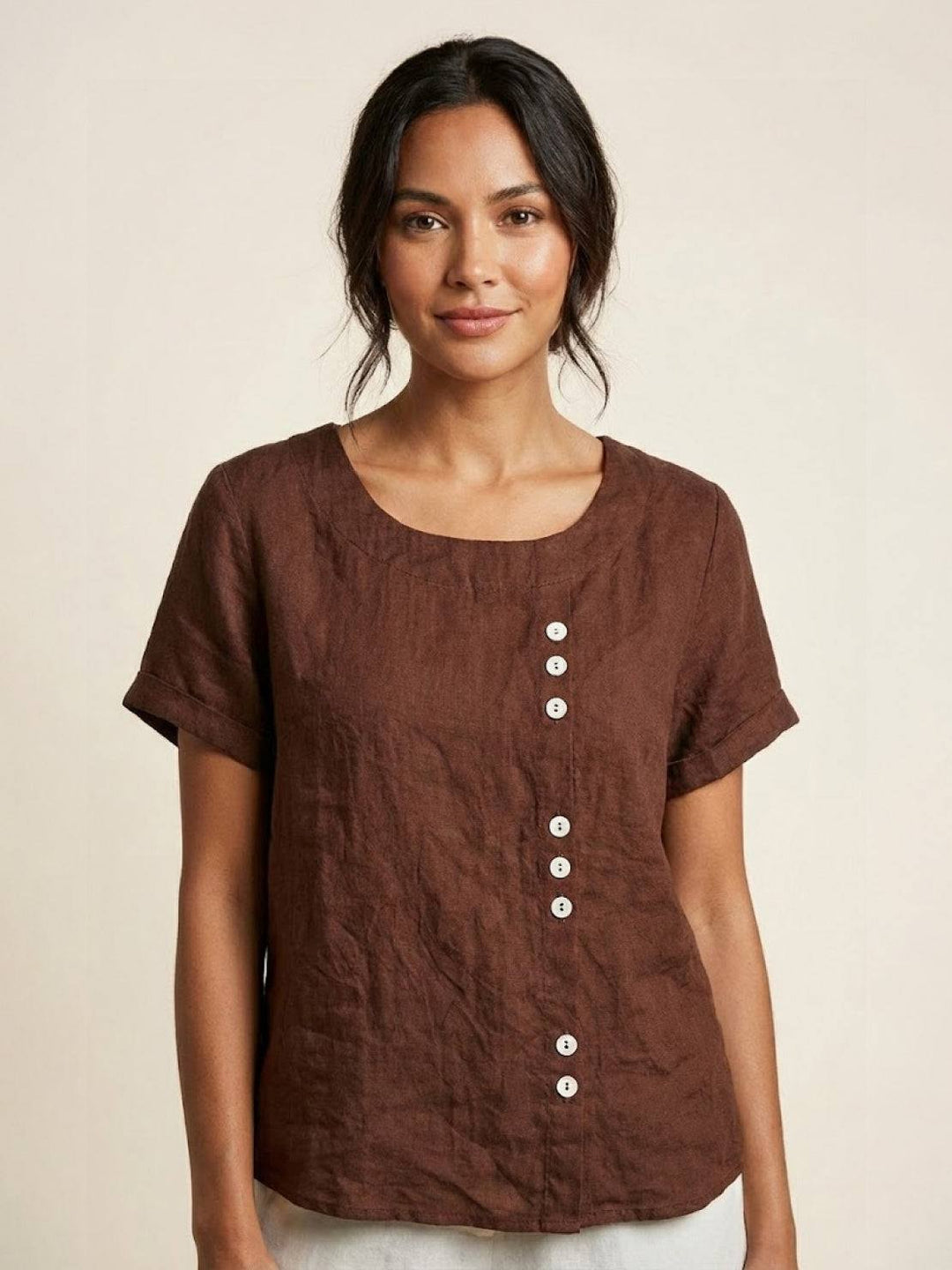 Amelia | Dames Linnen Blouse Met Ronde Hals En Knoopsluiting
