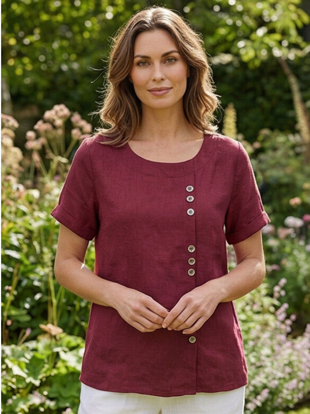 Amelia | Dames Linnen Blouse Met Ronde Hals En Knoopsluiting