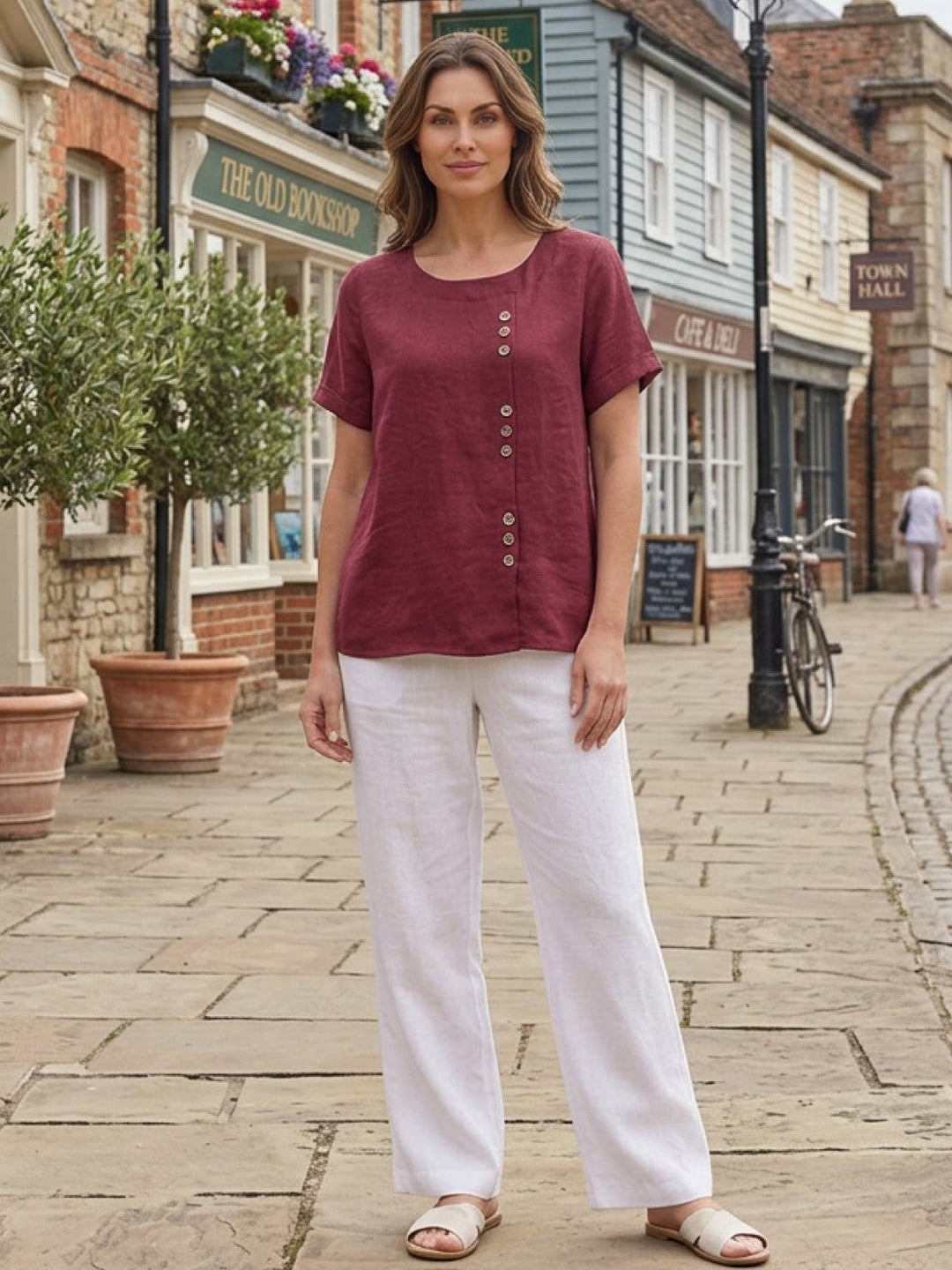 Amelia | Dames Linnen Blouse Met Ronde Hals En Knoopsluiting