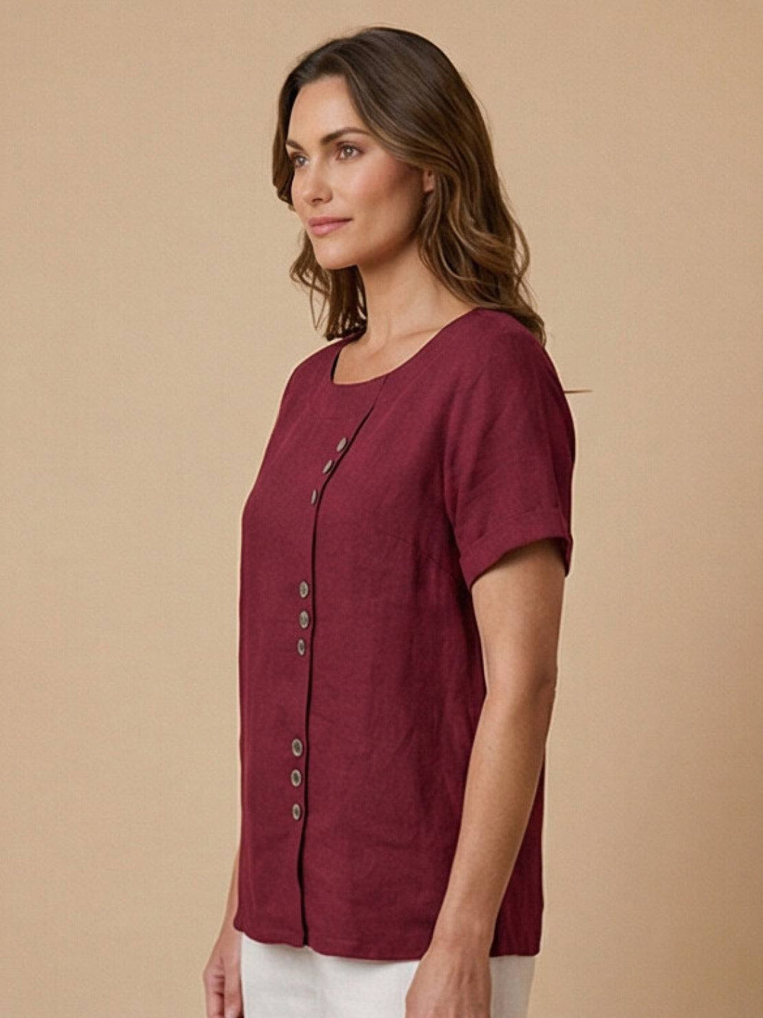 Amelia | Dames Linnen Blouse Met Ronde Hals En Knoopsluiting