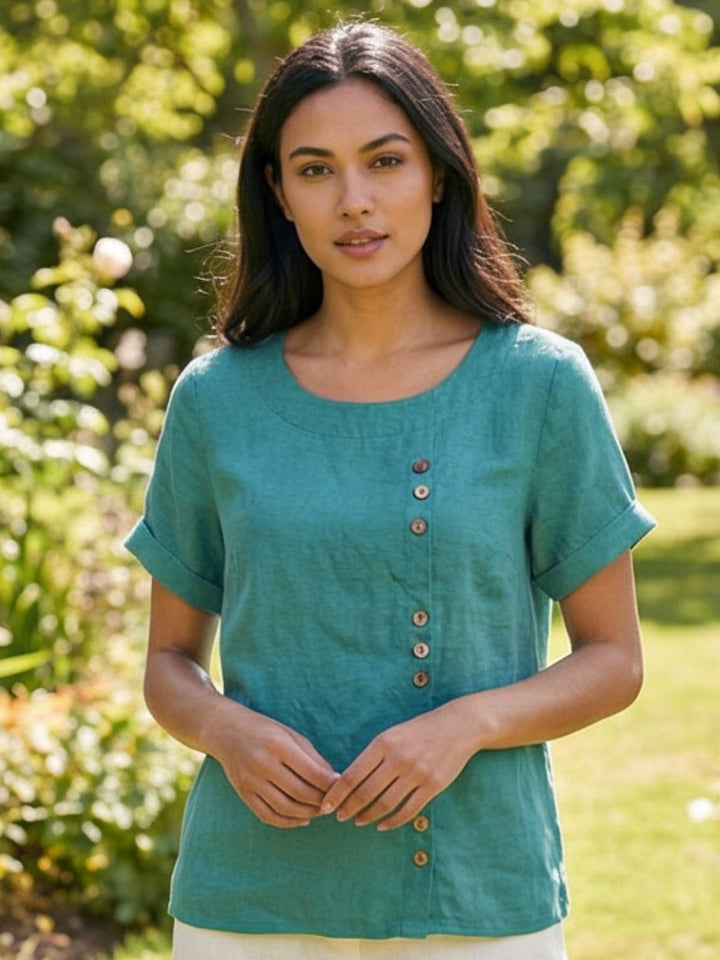 Amelia | Dames Linnen Blouse Met Ronde Hals En Knoopsluiting
