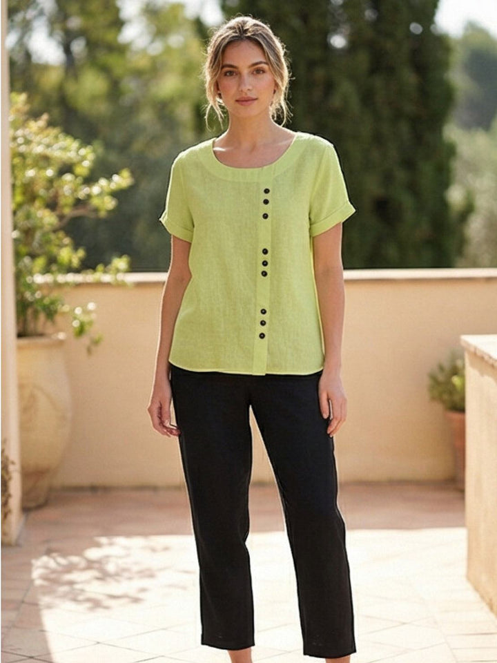 Amelia | Dames Linnen Blouse Met Ronde Hals En Knoopsluiting