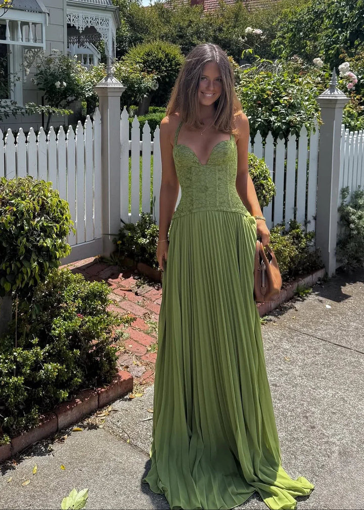 Sophia | Dames Halter Geplooide Maxi Jurk Voor Bruiloftsgasten