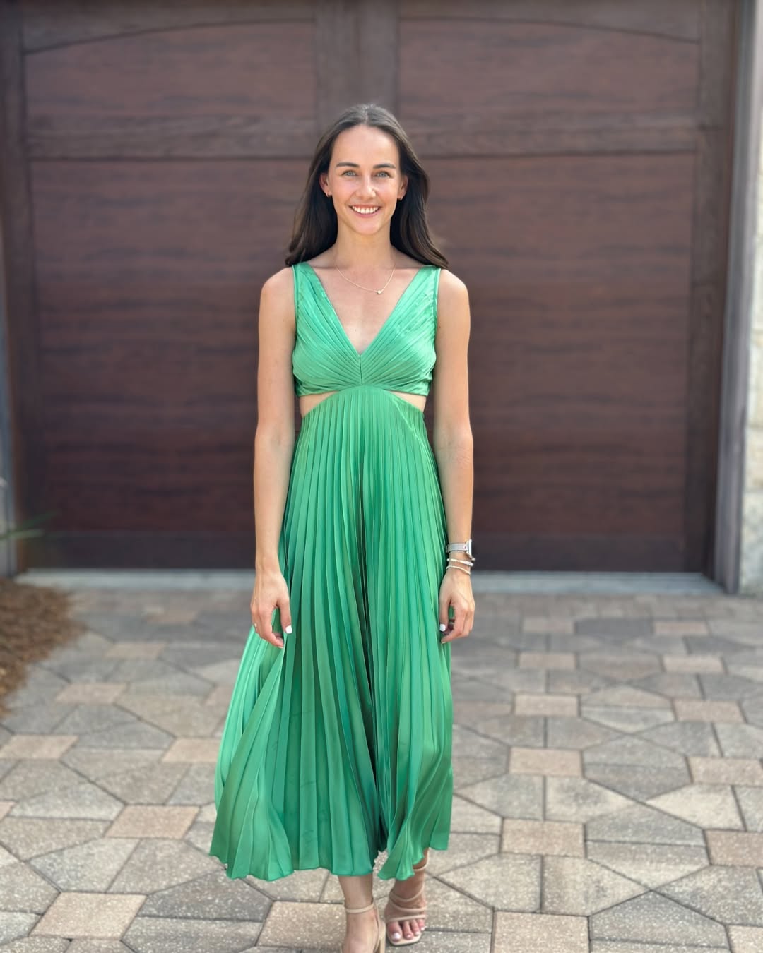 Jocelyn | Dames Geplooide Midi Jurk Met Cut-Out Taille Voor Bruiloftsgasten