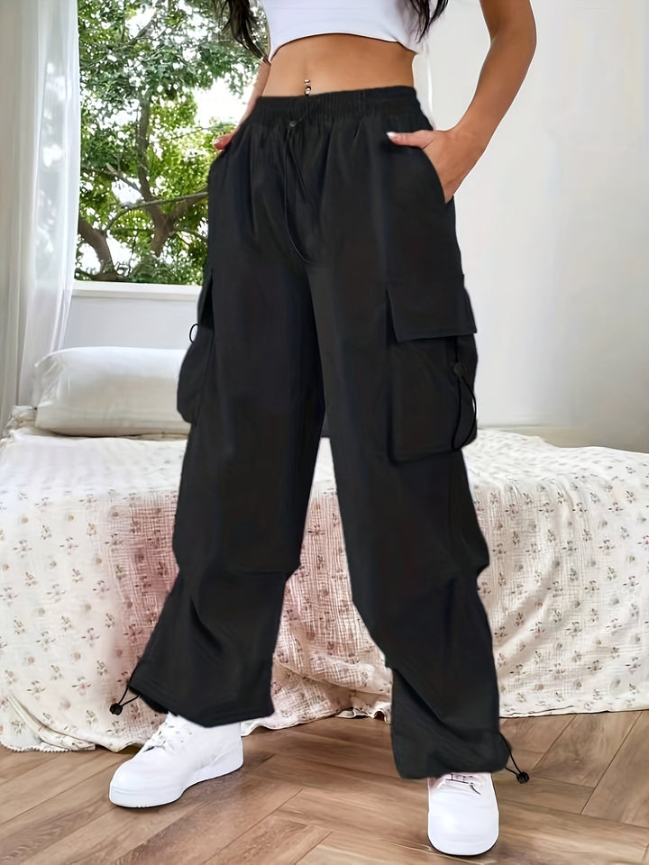 Chloe | Dames Cargo Broek Met Wijde Pijpen En Zakken
